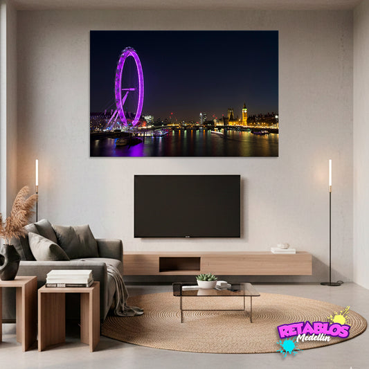 C14 LONDON EYE AT NIGHT